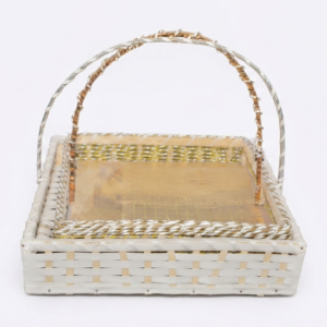 Elevate your gift presentation with our stylish white and gold decorative basket. Ideal for hampers, weddings, Eid, and special celebrations